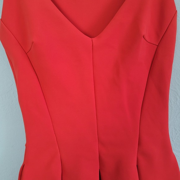 Chiara Boni La Petite Robe Corie V-Neck Fit & Flare Sleeveless Cocktail Dress - Picture 10 of 16